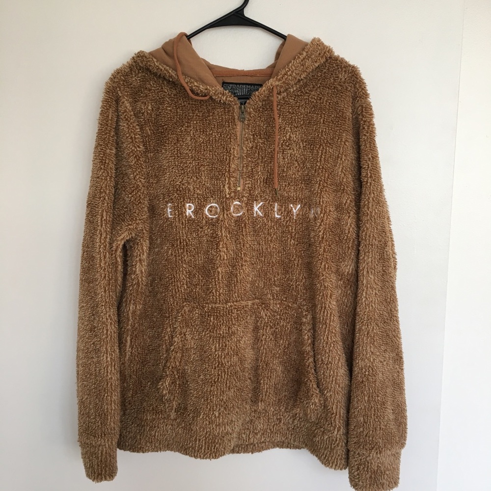 Brooklyn sweater cosy size small hoodie 1/4 zipper